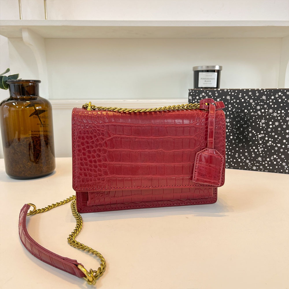 #129 Women's New Temperament Joker Metal Chain Shoulder Bag Messenger Bag